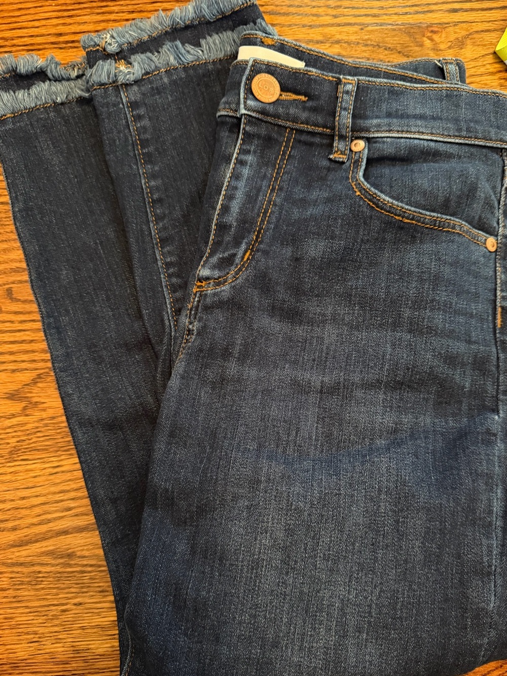 29/8 - LOFT Women’s Dark Blue Frayed Hem Jeans skinny